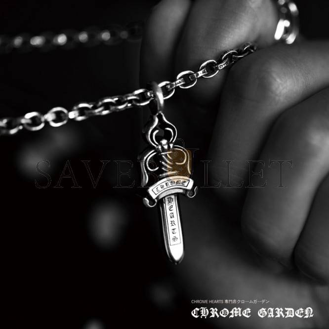 CHROME HEARTS DOUBLE DAGGER PENDANT(Pendant Only) CHROME HEARTS DOUBLE DAGGER PENDANT(Pendant Only)
