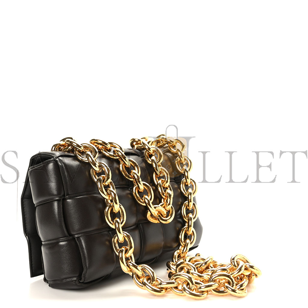 BOTTEGA VENETA LAMBSKIN MAXI INTRECCIATO PADDED CHAIN CASSETTE CROSSBODY BAG BLACK (25*17*8cm) BOTTEGA VENETA LAMBSKIN MAXI INTRECCIATO PADDED CHAIN CASSETTE CROSSBODY BAG BLACK (25*17*8cm)