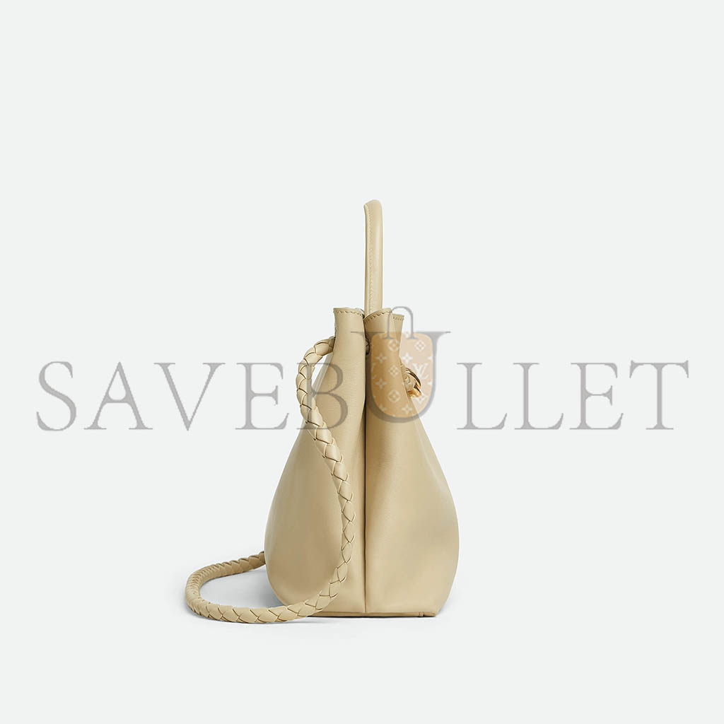 BOTTEGA VENETA ANDIAMO 810214V4O929309 (32*25*11cm) BOTTEGA VENETA ANDIAMO 810214V4O929309 (32*25*11cm)