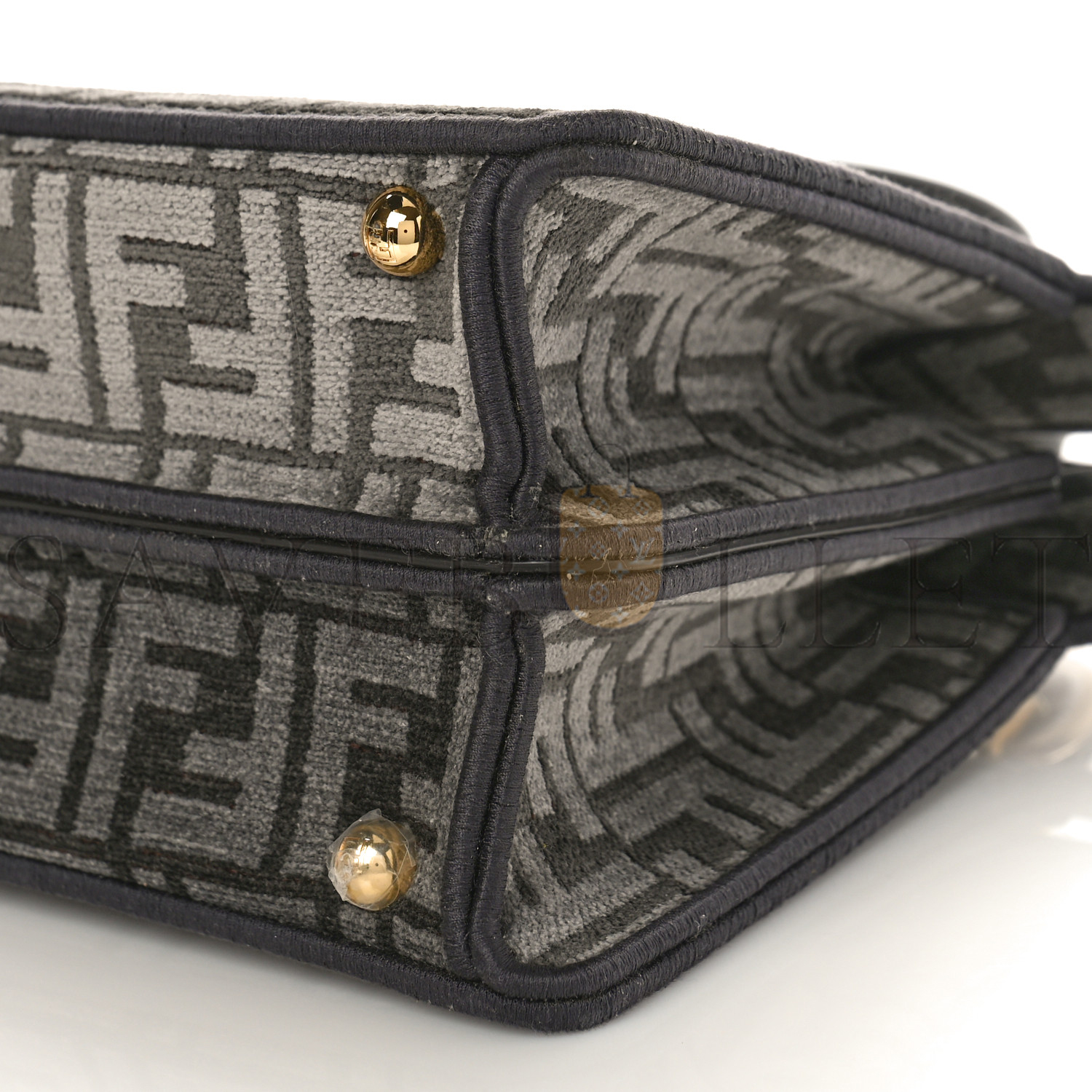 FENDI CHENILLE VITELLO SETA FF SMALL PEEKABOO I SEE U SATCHEL ANTHRACITE ASFALTO (27*20*13cm) FENDI CHENILLE VITELLO SETA FF SMALL PEEKABOO I SEE U SATCHEL ANTHRACITE ASFALTO (27*20*13cm)
