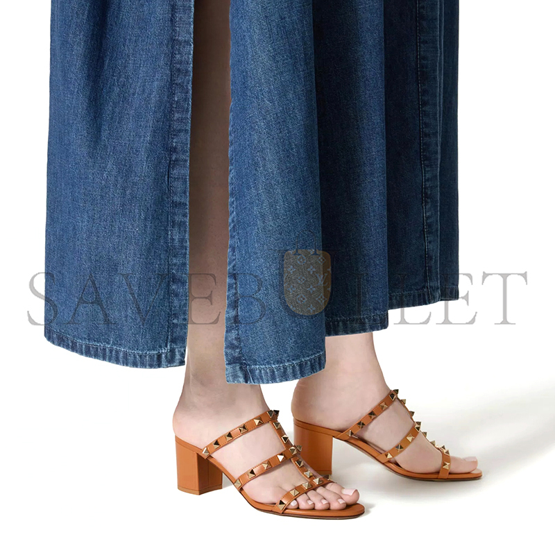 VALENTINO ROCKSTUD CALFSKIN LEATHER SLIDE SANDAL 60 MM 4W2S0C47VOD_KEL VALENTINO ROCKSTUD CALFSKIN LEATHER SLIDE SANDAL 60 MM 4W2S0C47VOD_KEL
