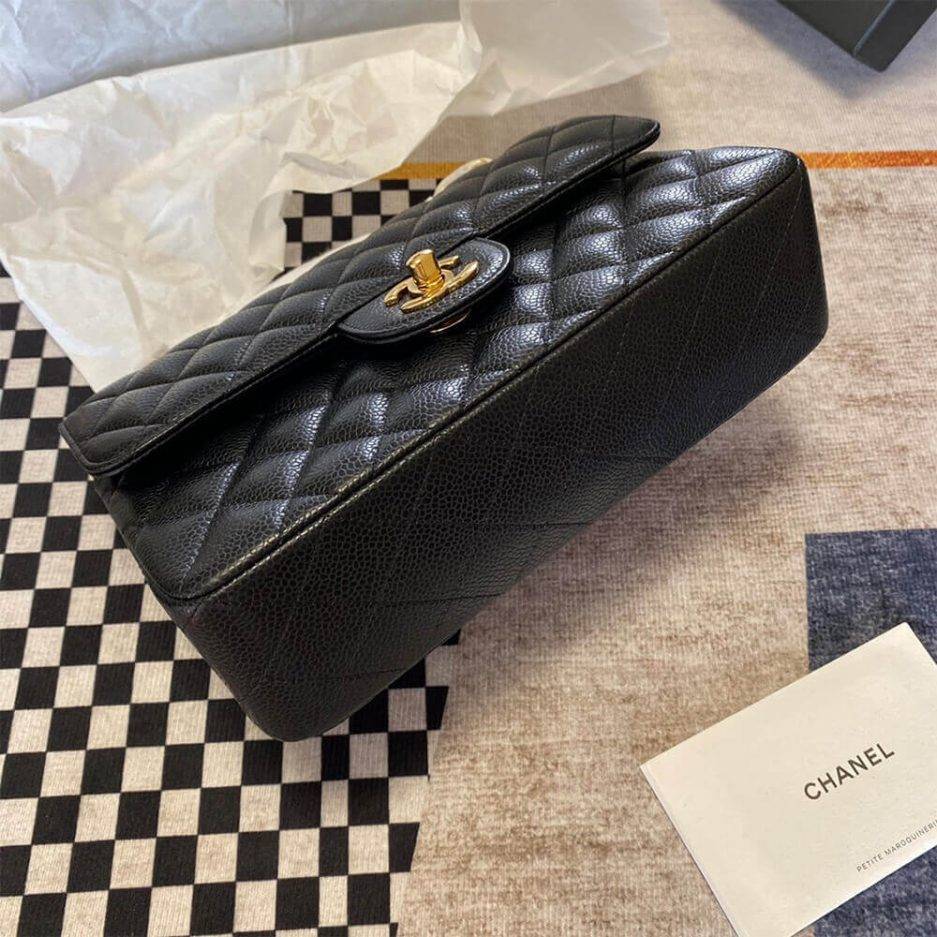 CHANEL CLASSIC FLAP MEDIUM BLACK LAMBSKIN LEATHER GOLD HARDWARE (25.5*15.5*6.5cm) CHANEL CLASSIC FLAP MEDIUM BLACK LAMBSKIN LEATHER GOLD HARDWARE (25.5*15.5*6.5cm)