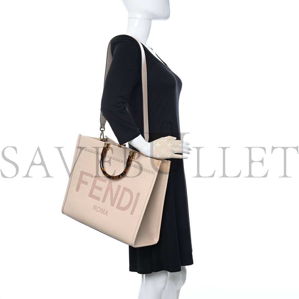 FENDI VITELLO KING PLEXIGLASS MEDIUM FENDI SUNSHINE SHOPPER TOTE LIGHT ROSE (36*31*15cm) FENDI VITELLO KING PLEXIGLASS MEDIUM FENDI SUNSHINE SHOPPER TOTE LIGHT ROSE (36*31*15cm)
