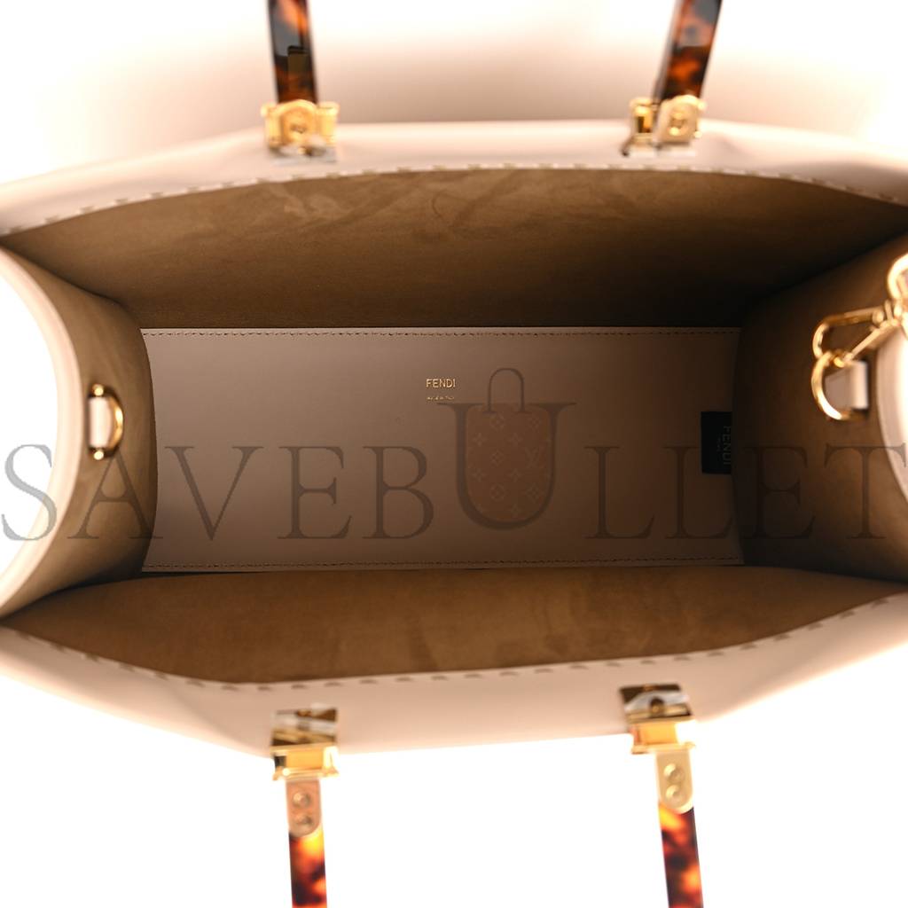 FENDI VITELLO KING PLEXIGLASS MEDIUM FENDI SUNSHINE SHOPPER TOTE LIGHT ROSE (36*31*15cm) FENDI VITELLO KING PLEXIGLASS MEDIUM FENDI SUNSHINE SHOPPER TOTE LIGHT ROSE (36*31*15cm)